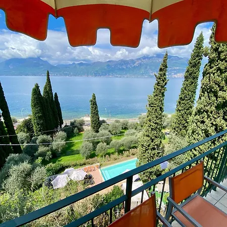 Exclusive Garda With Panoramic Pool & Parking * Паи