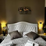 Exclusive Garda With Panoramic Pool & Parking * Pai