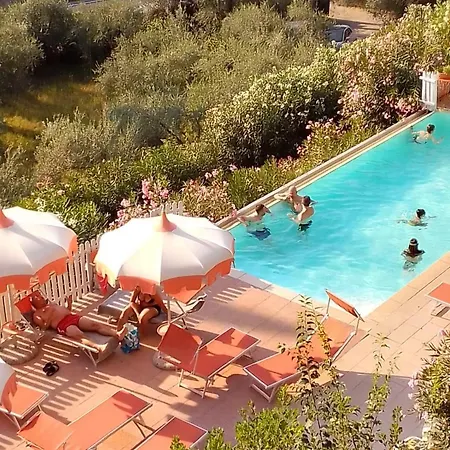 公寓 & Pool & Wellness Pool *