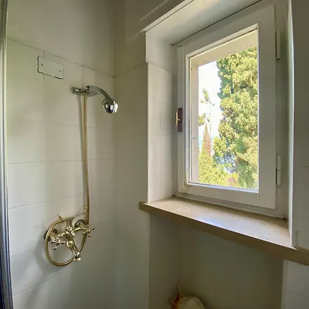 & Pool & Wellness Pool