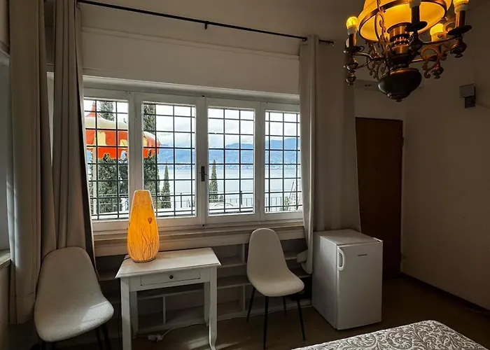 & Pool & Wellness Pool