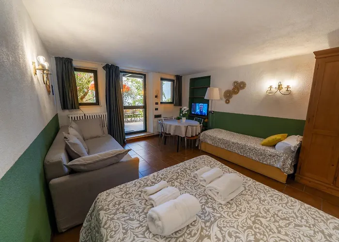 & Pool & Wellness Pool Pai