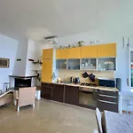 Exclusive Lake Garda Apartments With Panoramic Pool & Parking *