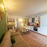 Exclusive Garda With Panoramic Pool & Parking Διαμέρισμα