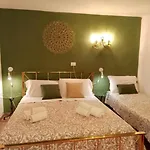 Lejlighed Exclusive Garda With Panoramic Pool & Parking Pai