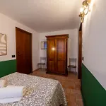 Exclusive Lake Garda Apartments With Panoramic Pool & Parking