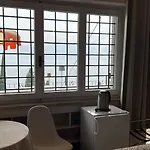 Exclusive Garda With Panoramic Pool & Parking