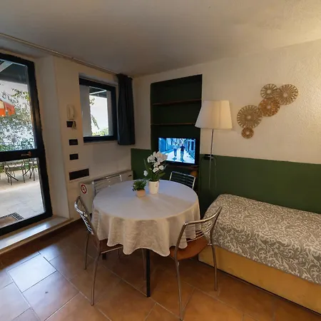 아파트 & Pool & Wellness Pool Pai