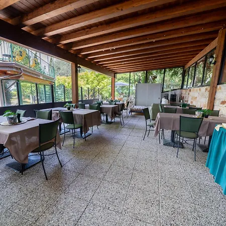 아파트 & Pool & Wellness Pool Pai