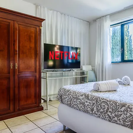 & Pool & Wellness Pool * Pai