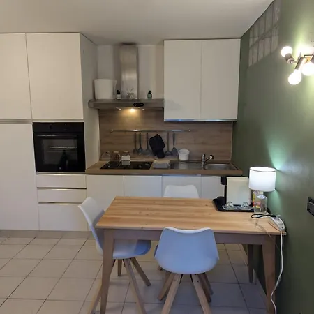 Exclusive Garda With Pool And View Apartamento *