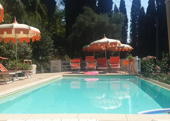 & Pool & Wellness Pool Pai