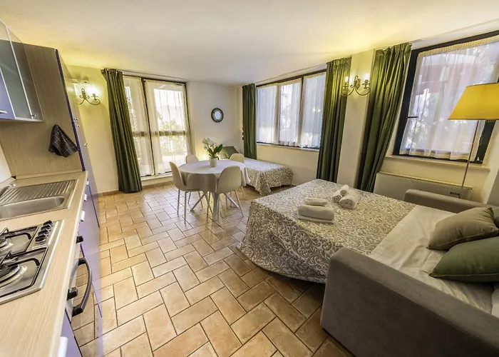 & Pool & Wellness Pool Pai