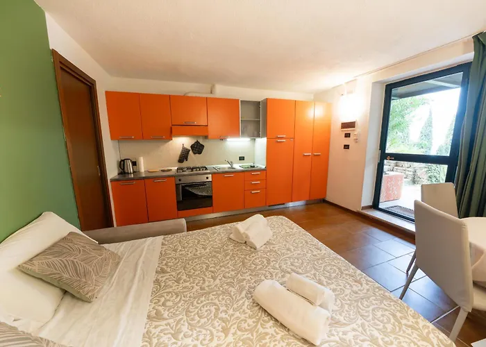 & Pool & Wellness Pool