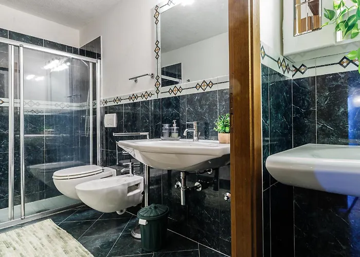 & Pool & Wellness Pool Daire Pai